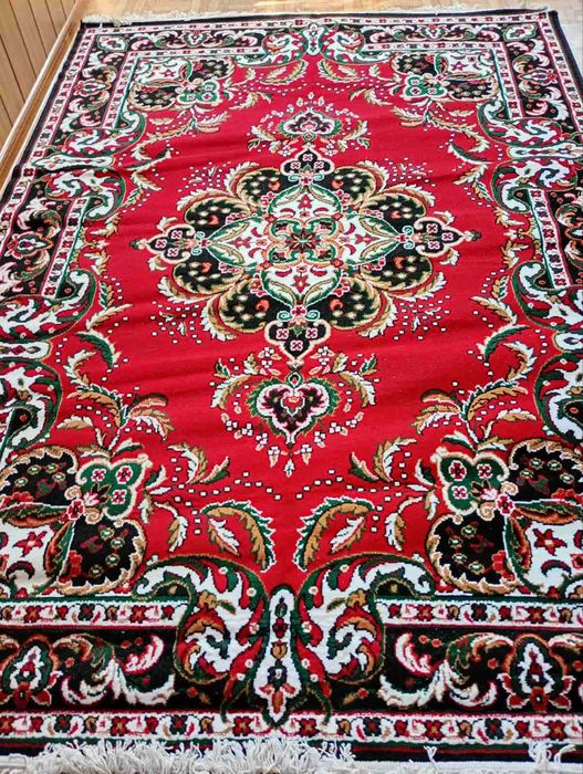 Новий килим 1.85 х 2.55 м. - Синтетика 100%