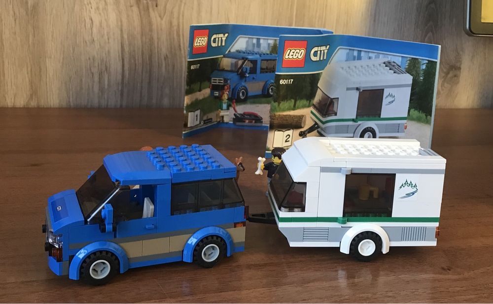 Конструктор Lego Сity 60117 Фургон і дом на колесах