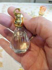 Miniaturki perfum