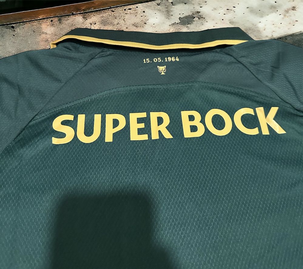 Camisola sporting edição limitada