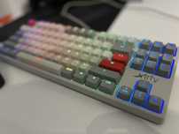 Klawiatura mechaniczna Xtrfy k4 rgb retro kailh red