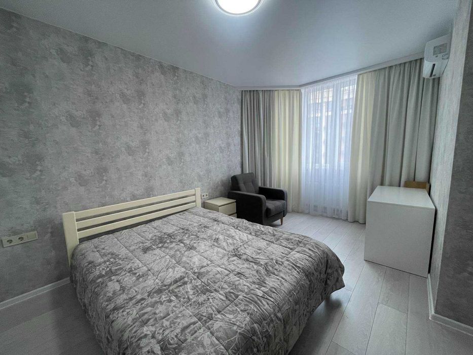 Стильна 1-кімнатна квартира у ЖК “Софія Сіті”, вул. Молодіжна, 5