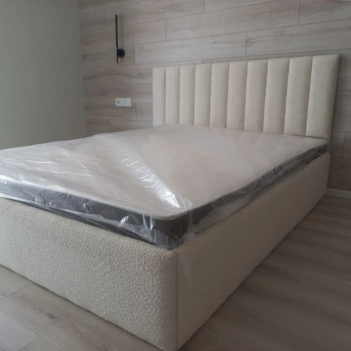 Продам ліжка з тканини