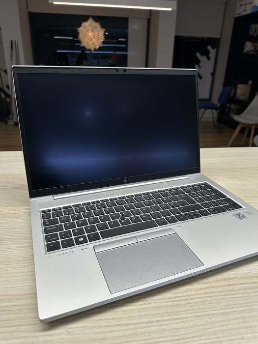 HP EliteBook 850 G7 - Ecrã Grande 15.6” Tátil, i5, 16GB RAM