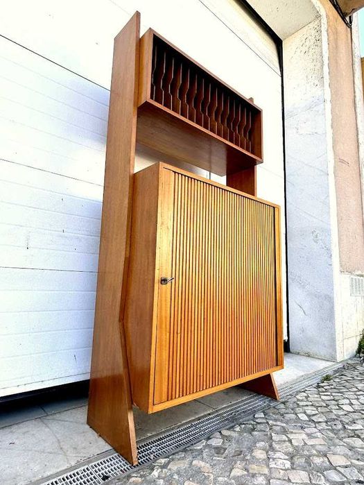 Estante olaio vintage + 98comp x 36prof x 48prof x 197alt.
