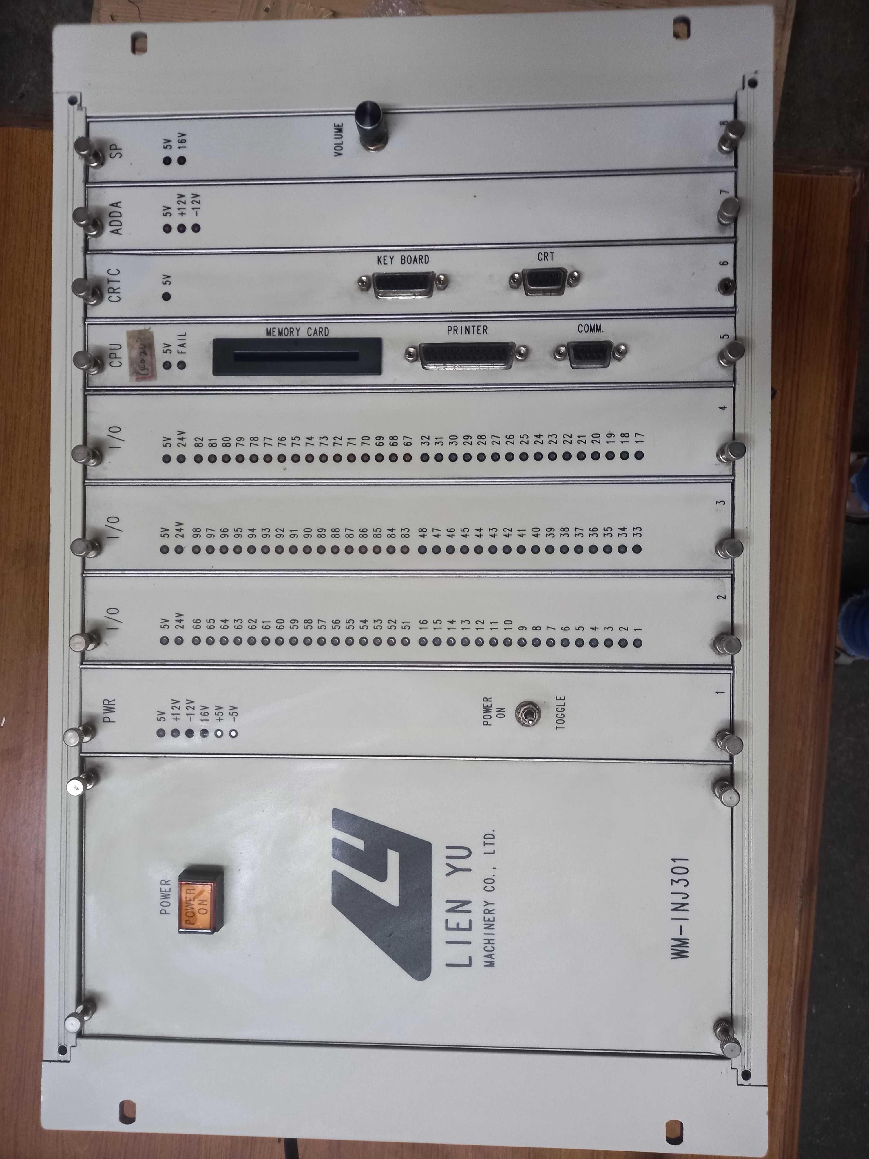 Autómato e Consola de Máquina de injeção LIEN YU