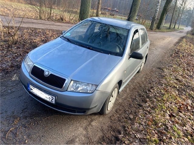 Skoda Fabia 2004r.-LPG-długo opłaty-20zł=100km 236tys.przeb.