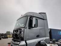 Kabina Mercedes Benz Actros MP4 L StreamSpace 2.3m