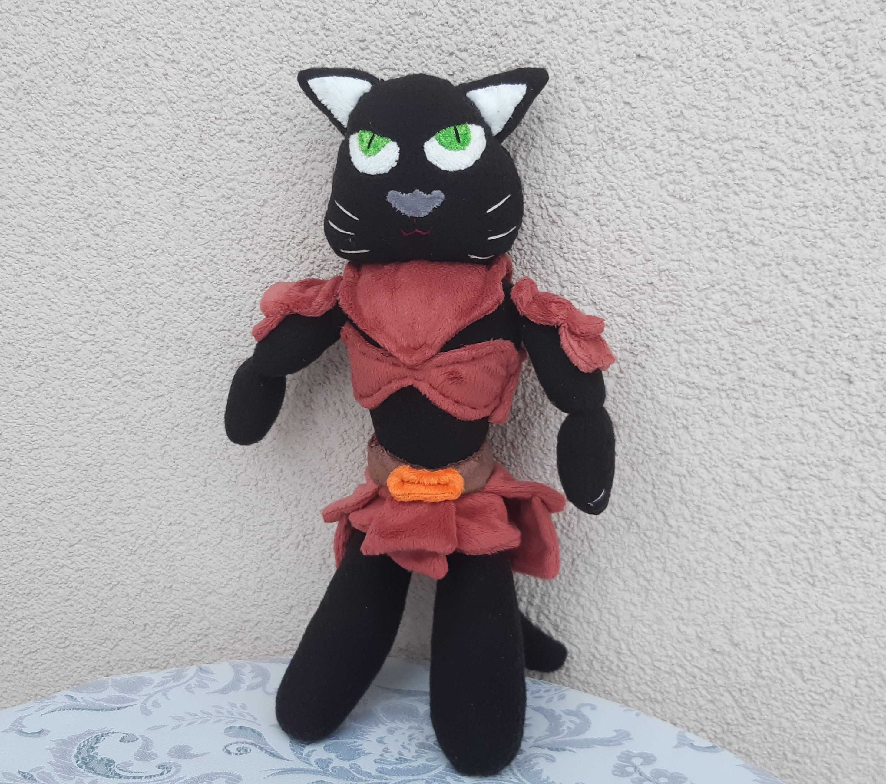 Pluszowy kotołak rękodzieło maskotka fantasy wojownik