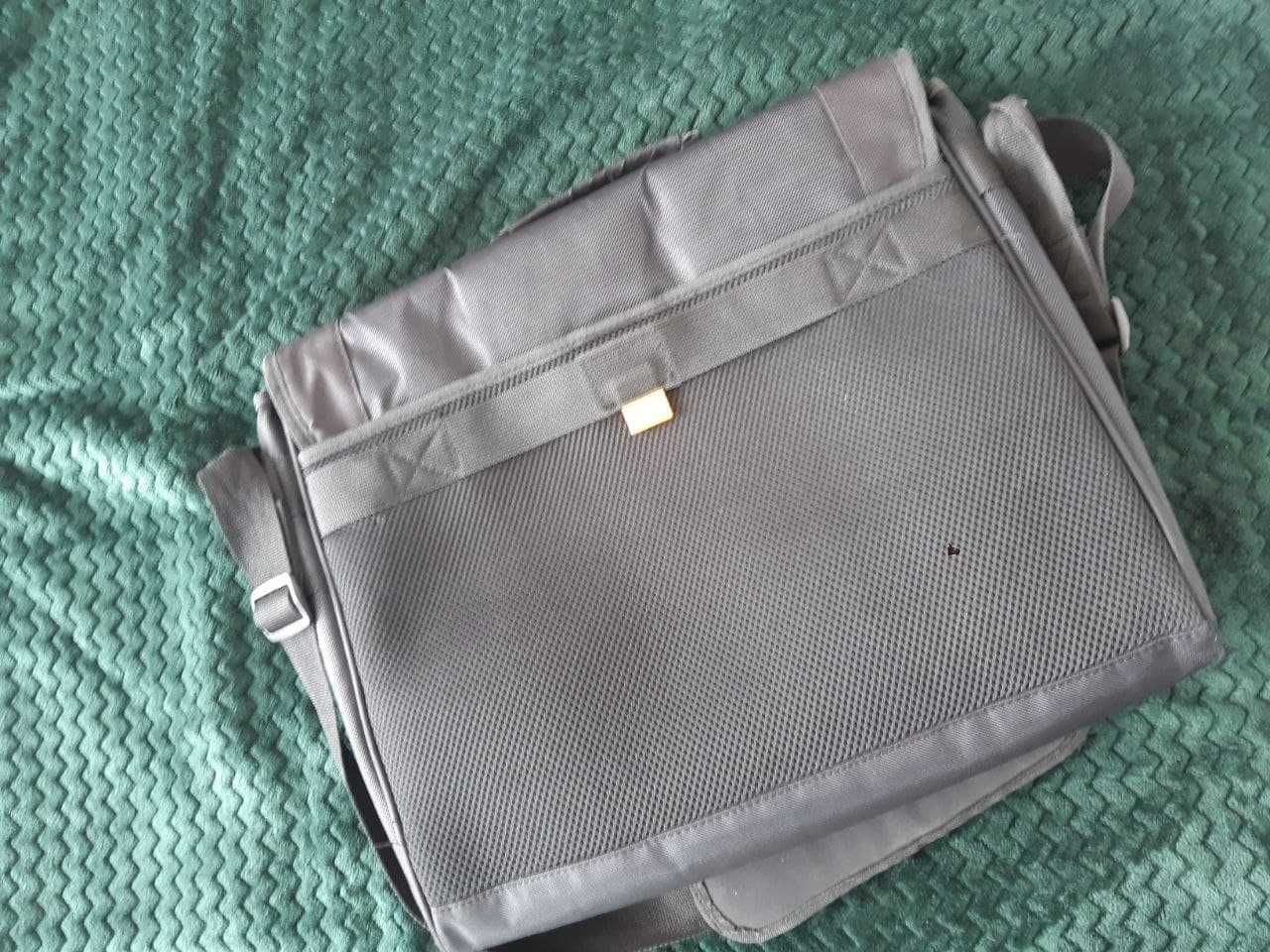 HP torba na laptopa 17.3