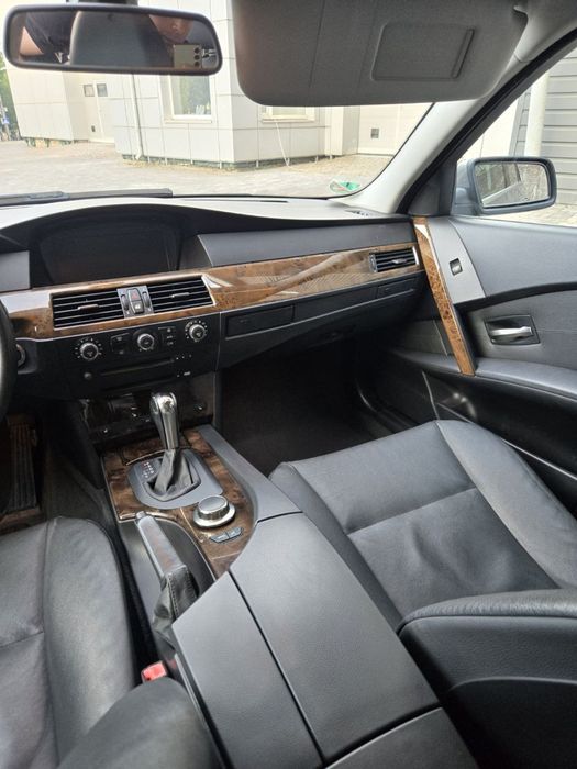 Продам авто Bmw e61