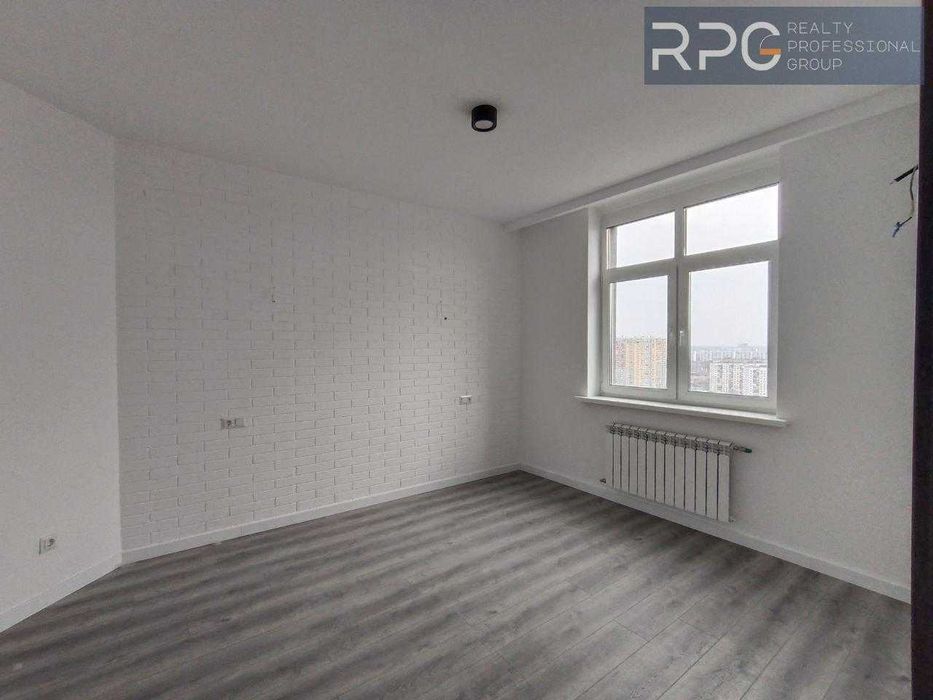 Продаж 1-к квартири в ЖК Русанівська Гавань 62 кв.м з ремонтом