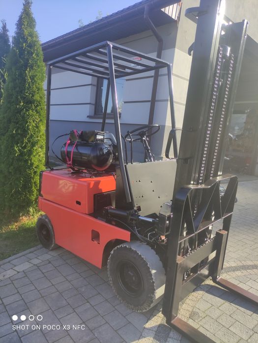 Wózek widłowy Komatsu 1.5 t.   Transport pod dom nie LINDE TOYOTA