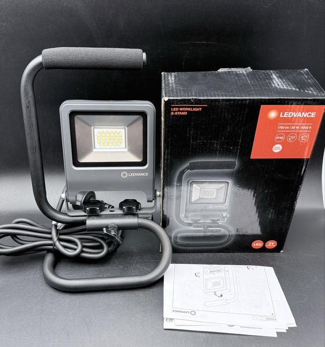 Jak Nowy. Naświetlacz LEDVANCE przenośny 20w 4000K S-STAND IP65