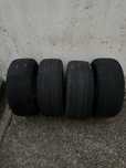 Vendo pneus 205/50 R15