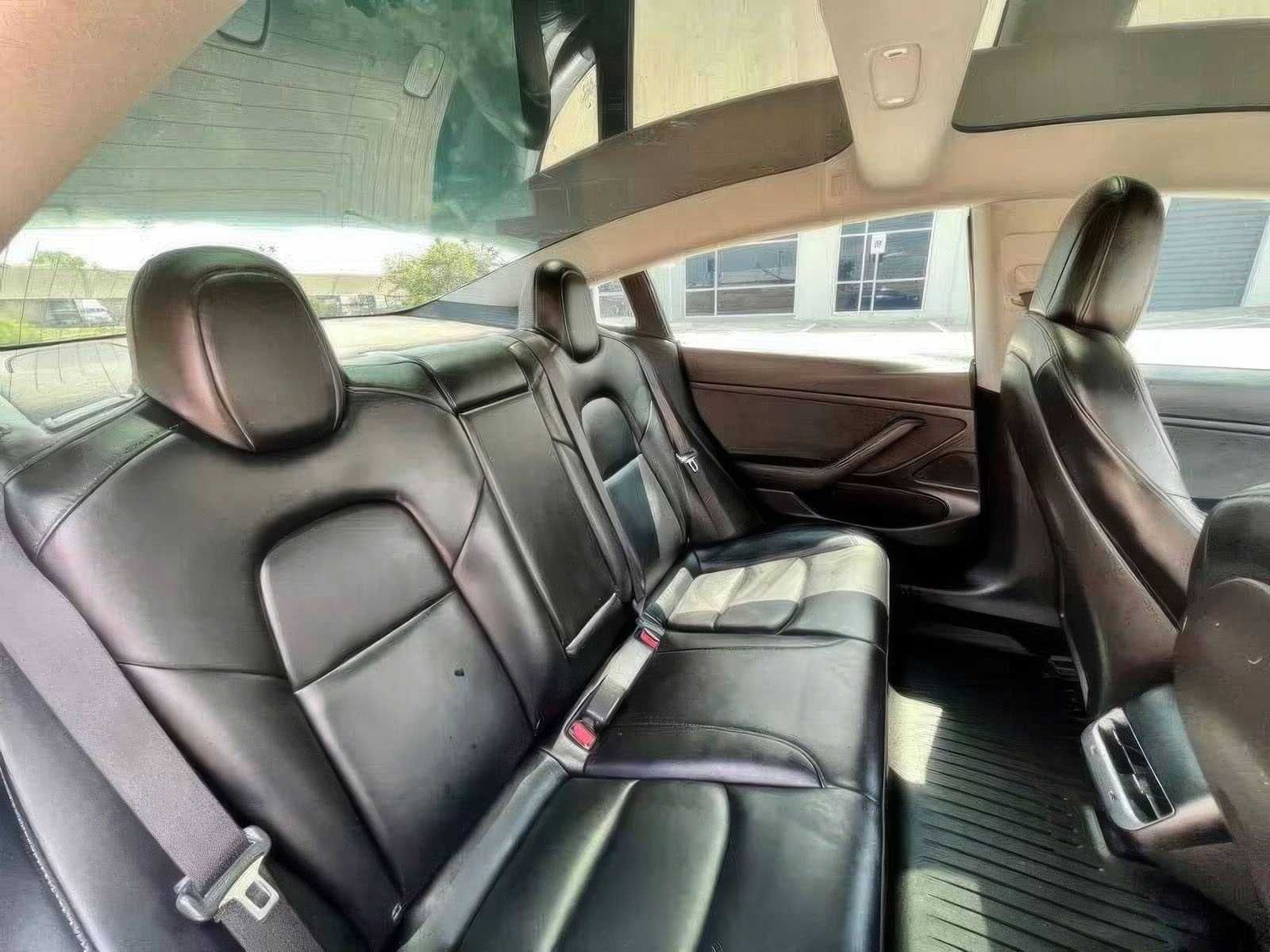 2020 Tesla Model 3 Long Range