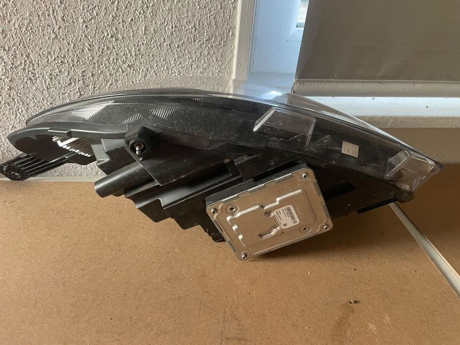 lampa prawa ford fiesta mk8 full led l1bb-13e014-jb cała kompletna