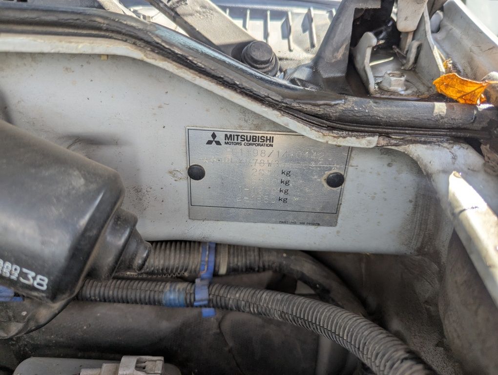 Mitsubishi pajero 3