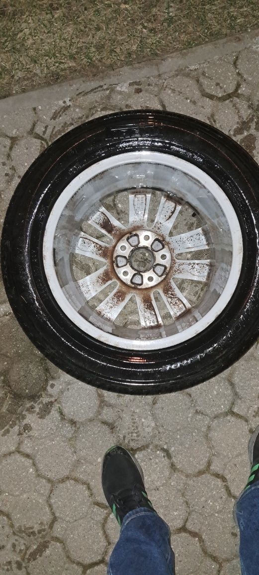 Sprzedam koło vw 235x55 r17 5x120