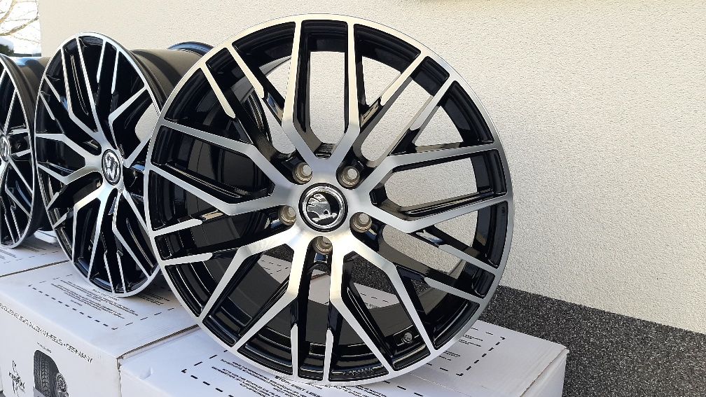 Nowe Alufelgi 5x112 R18 Audi A3 A4 A5 B8 A6 Vw Golf VII Skoda Superb