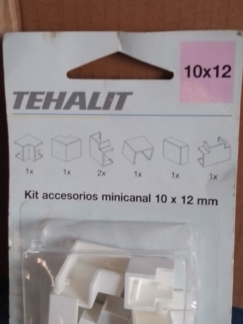 Kits de acessórios para calhas Tehalit da Hager