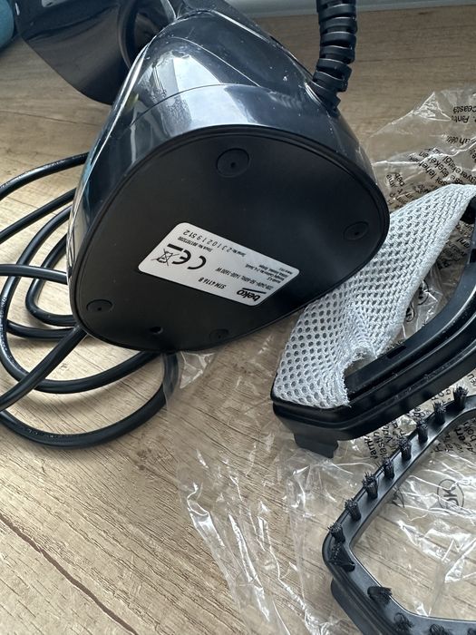 Parownica do ubrań BEKO STM4116B