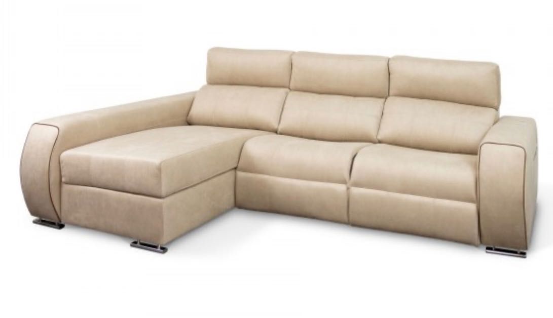 Sofá bege com duas posições relax