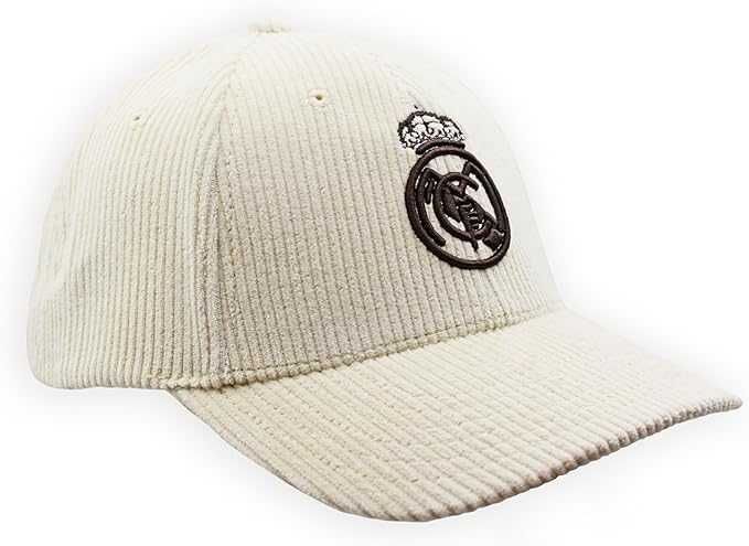 Nowa czapka Real Madryt