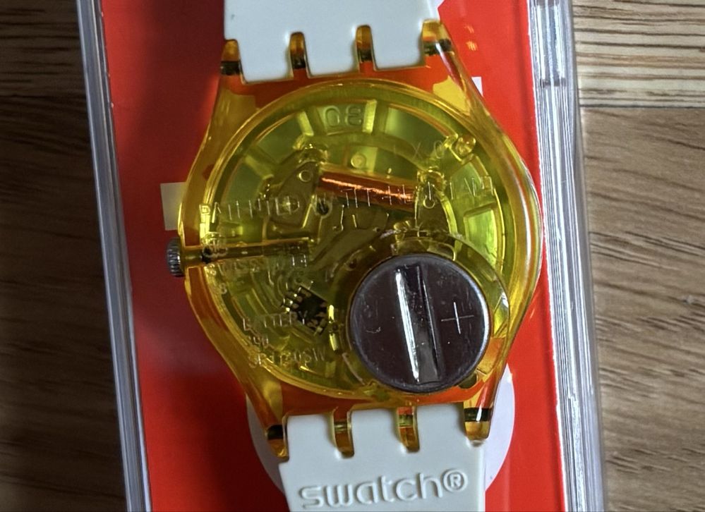 Годинник SWATCH Mango