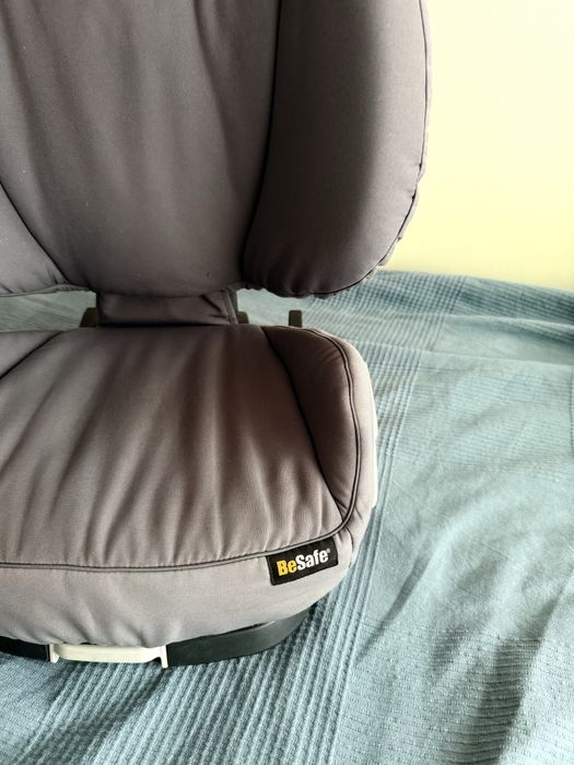 Cadeira Auto BeSafe Izi Up 2/3