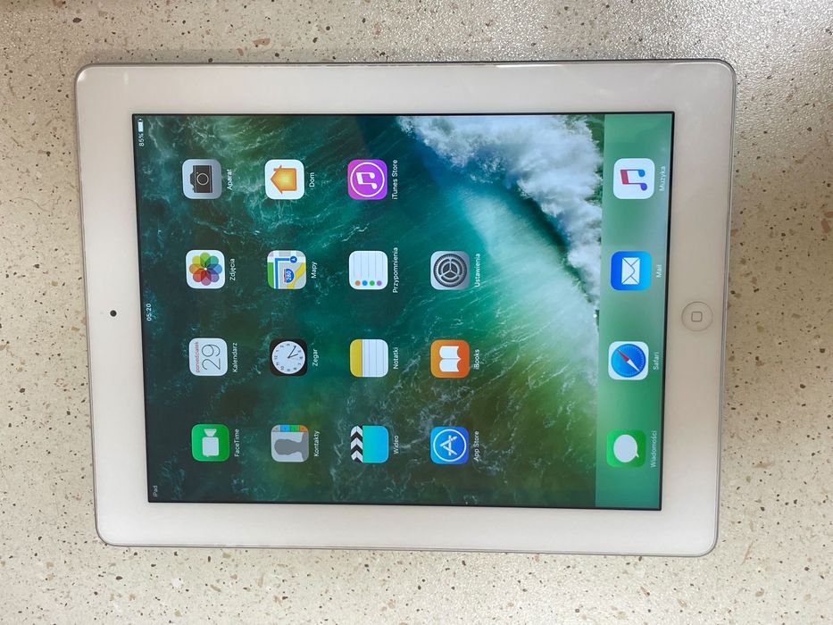 Tablet Apple iPad biały