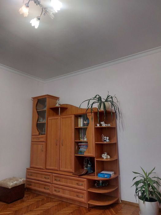 Шафа для спальні / вітальні