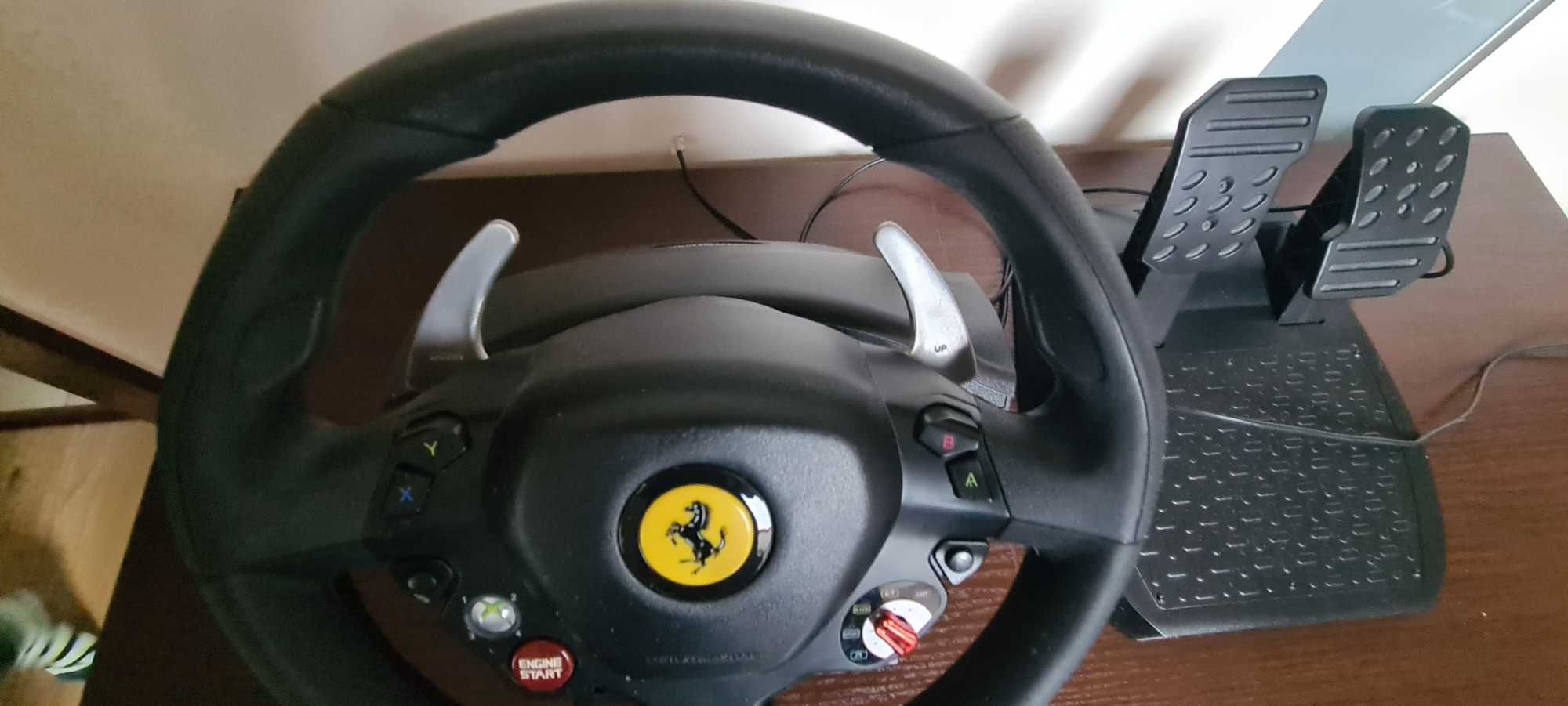 Kierownica Thrustmaster Ferrari 458 Italia. X-BOX / PC