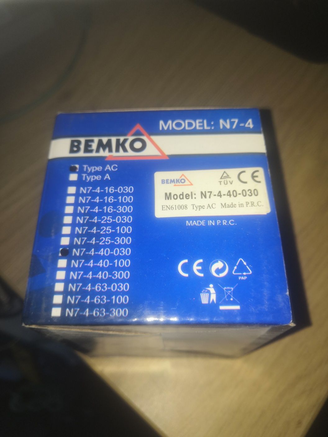 Wyłącznik różnicowy model N7-4 Bemko okazja
