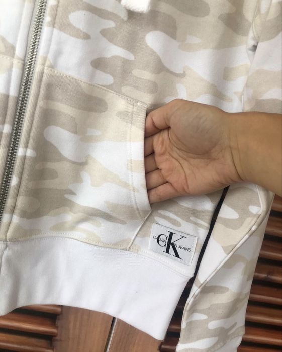 Костюм Calvin Klein