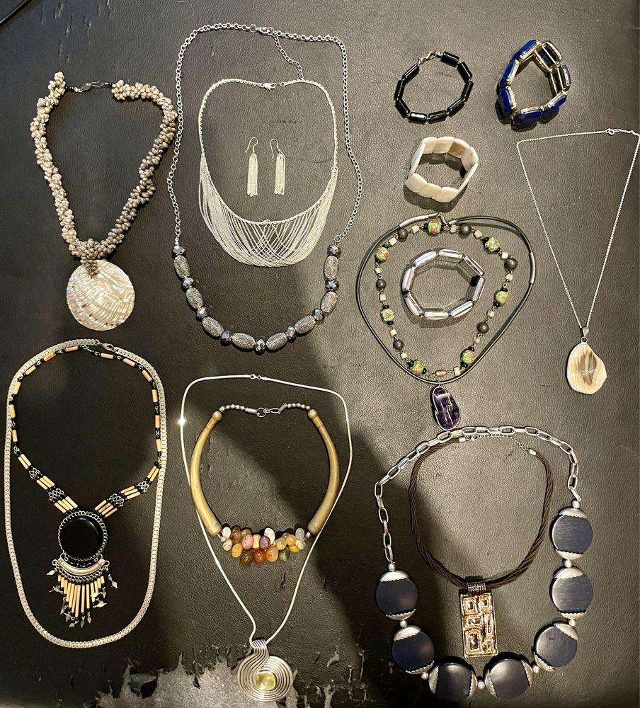 Zestaw biżuterii orientalnej 18 sztuk