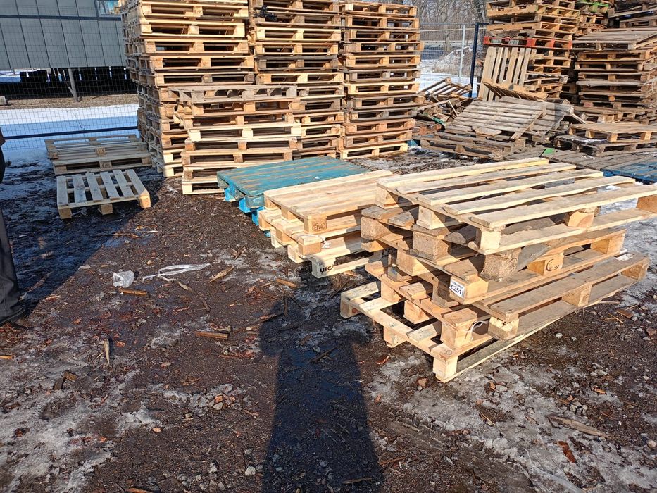 Продаж та Bикуп дерев'яних піддонів в м. Полтава