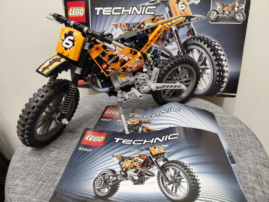 LEGO 42007 Technic - Motor crossowy - klocki lego