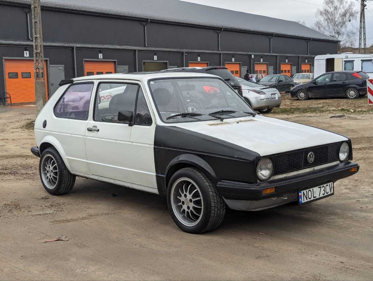 Volkswagen Golf MK1 1.6 benzyna jeżdżący 3d kompletny w dobrym stanie