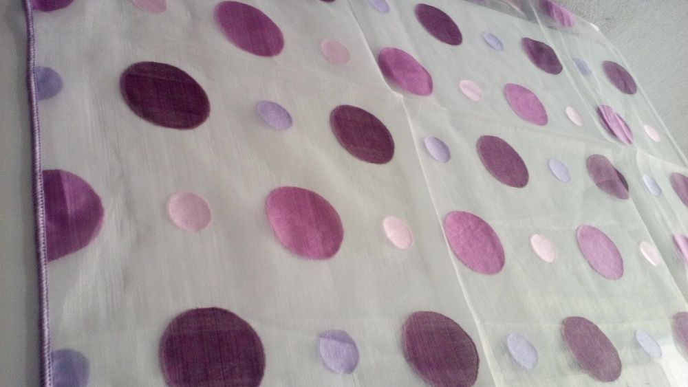 Tecido transparente e texturado p/ fazer cortinados - padrão elegante