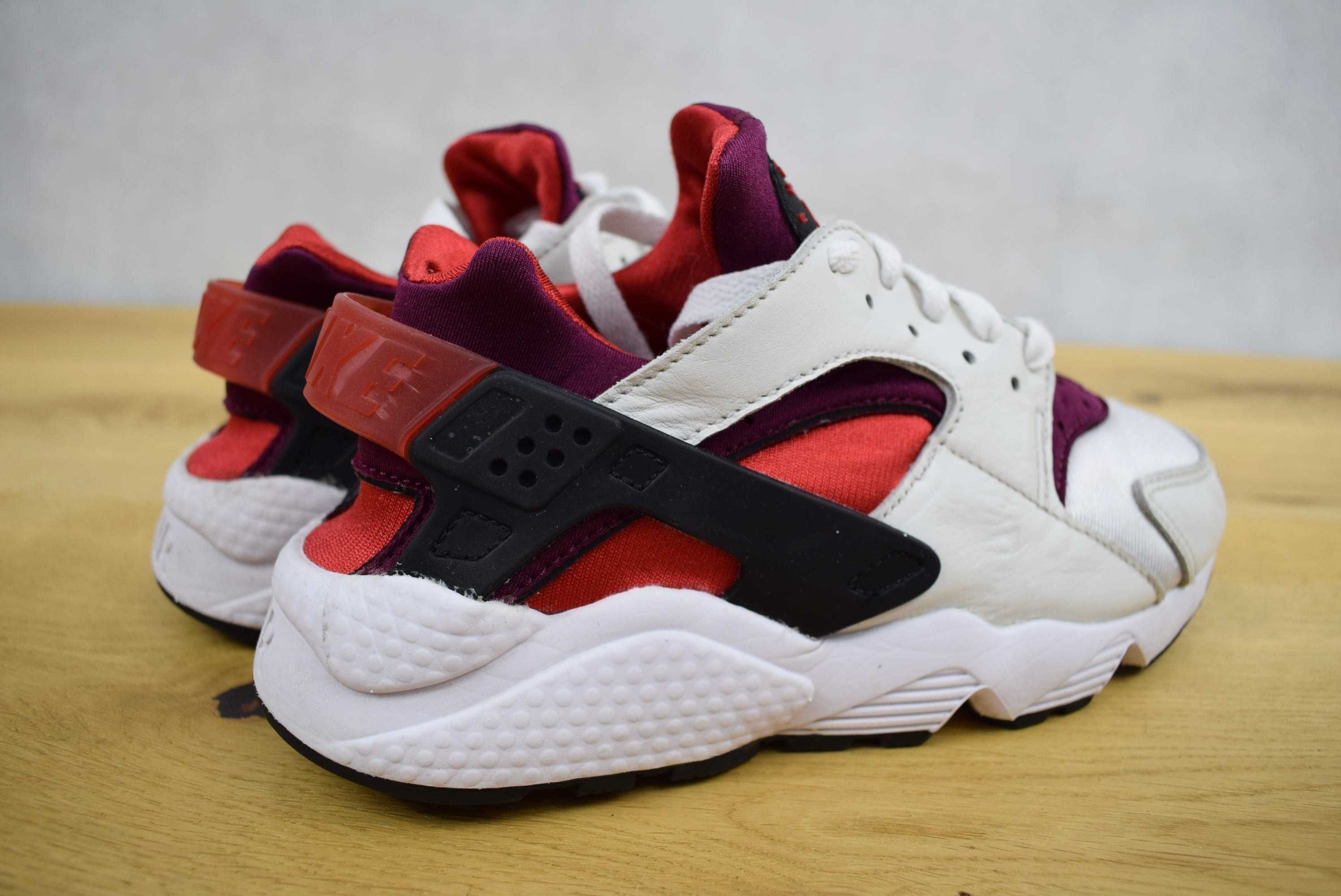 Buty sportowe Nike Air Huarache r. 37,5