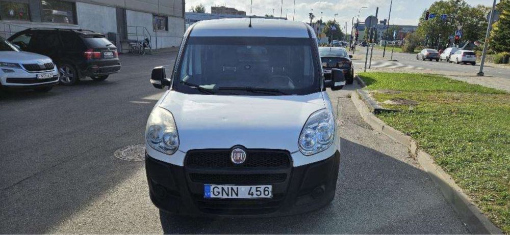 Розборка бампер добло fiat doblo 09. Мотор 1.6 d