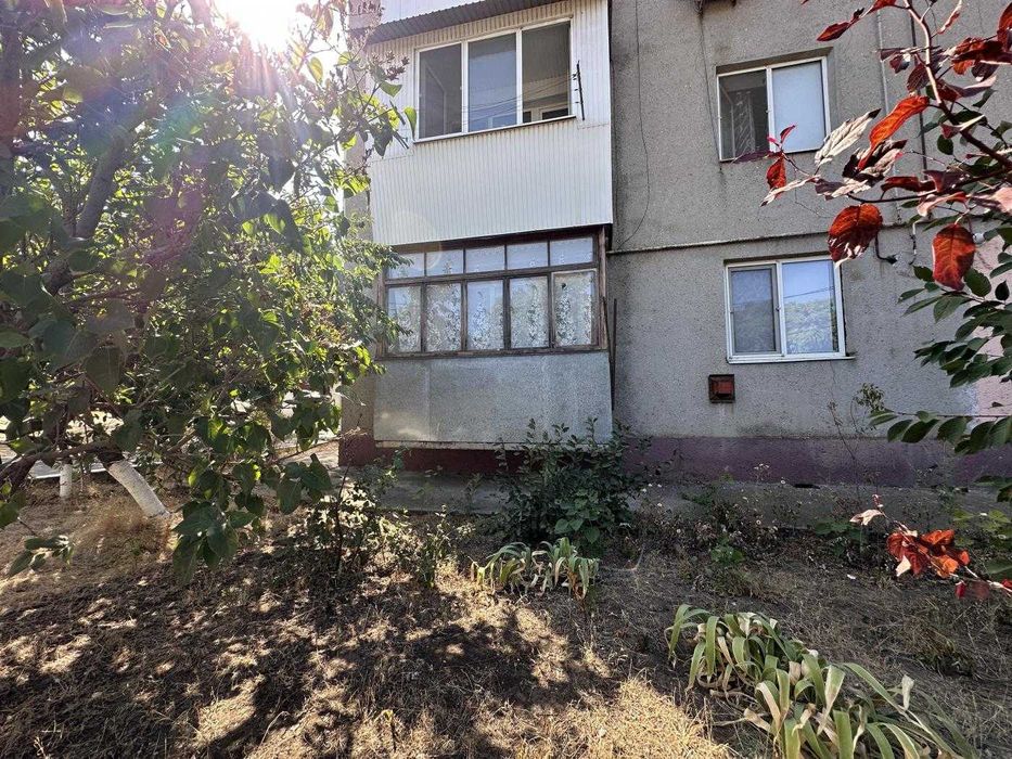 Продам 1 комн квартиру в ПГТ Таирово 40m2 с большим балконом