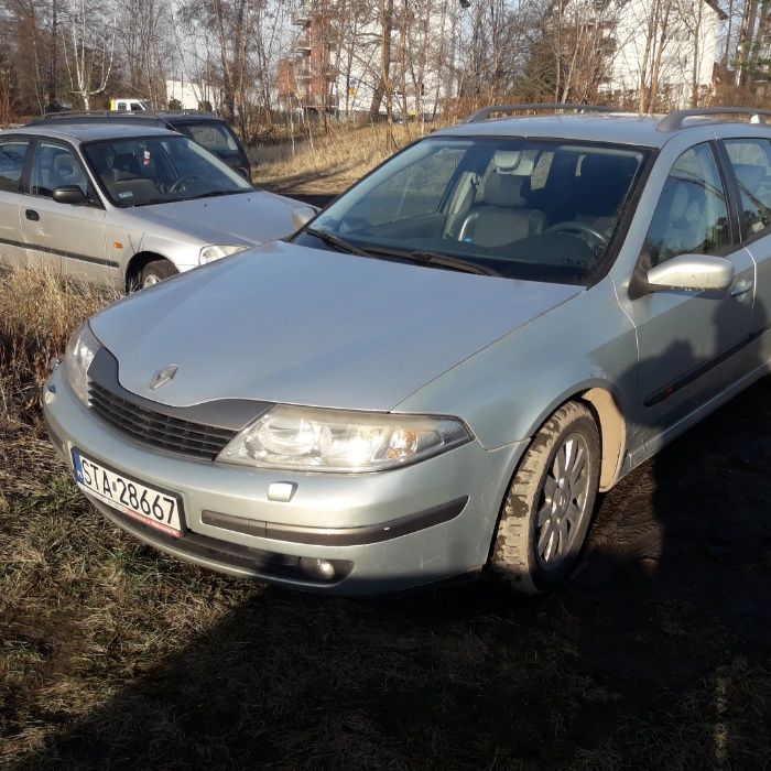 RENAULT Laguna błotniki