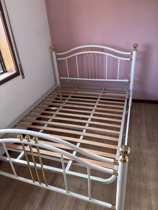 Cama ferro com colchao