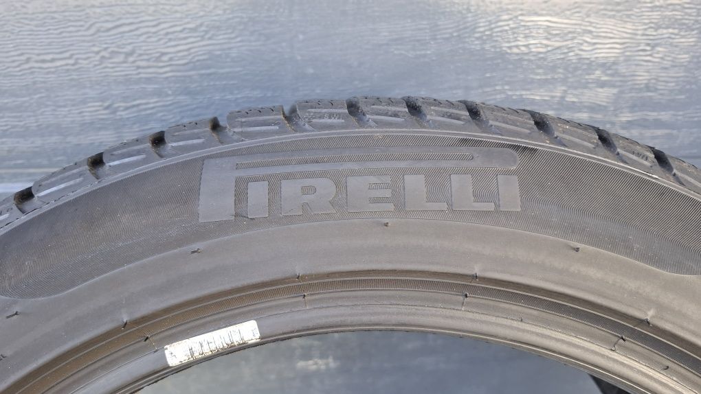 Pirelli 255/45 R19 Sottozero 3 6.4 mm 104 W