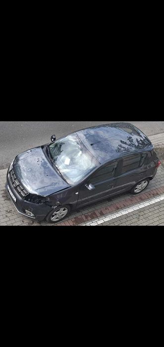 Tanie auto z malym przebiegiem-Dacia Sandero 2018