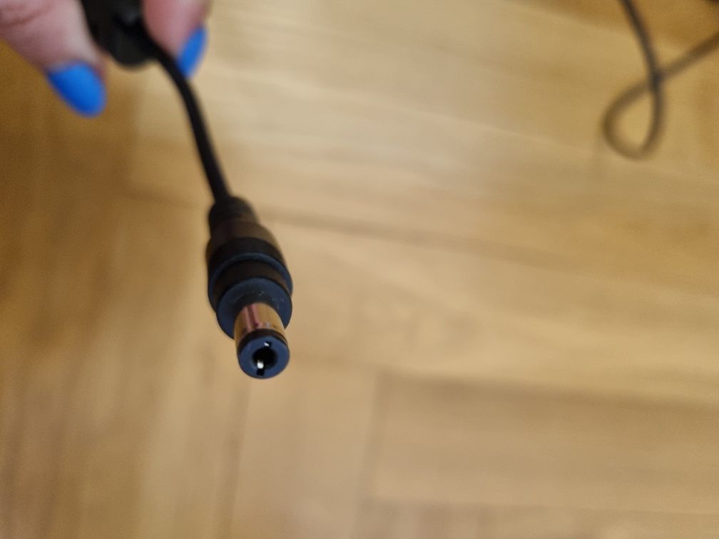 Ładowarka Hama (90W) – uniwersalna