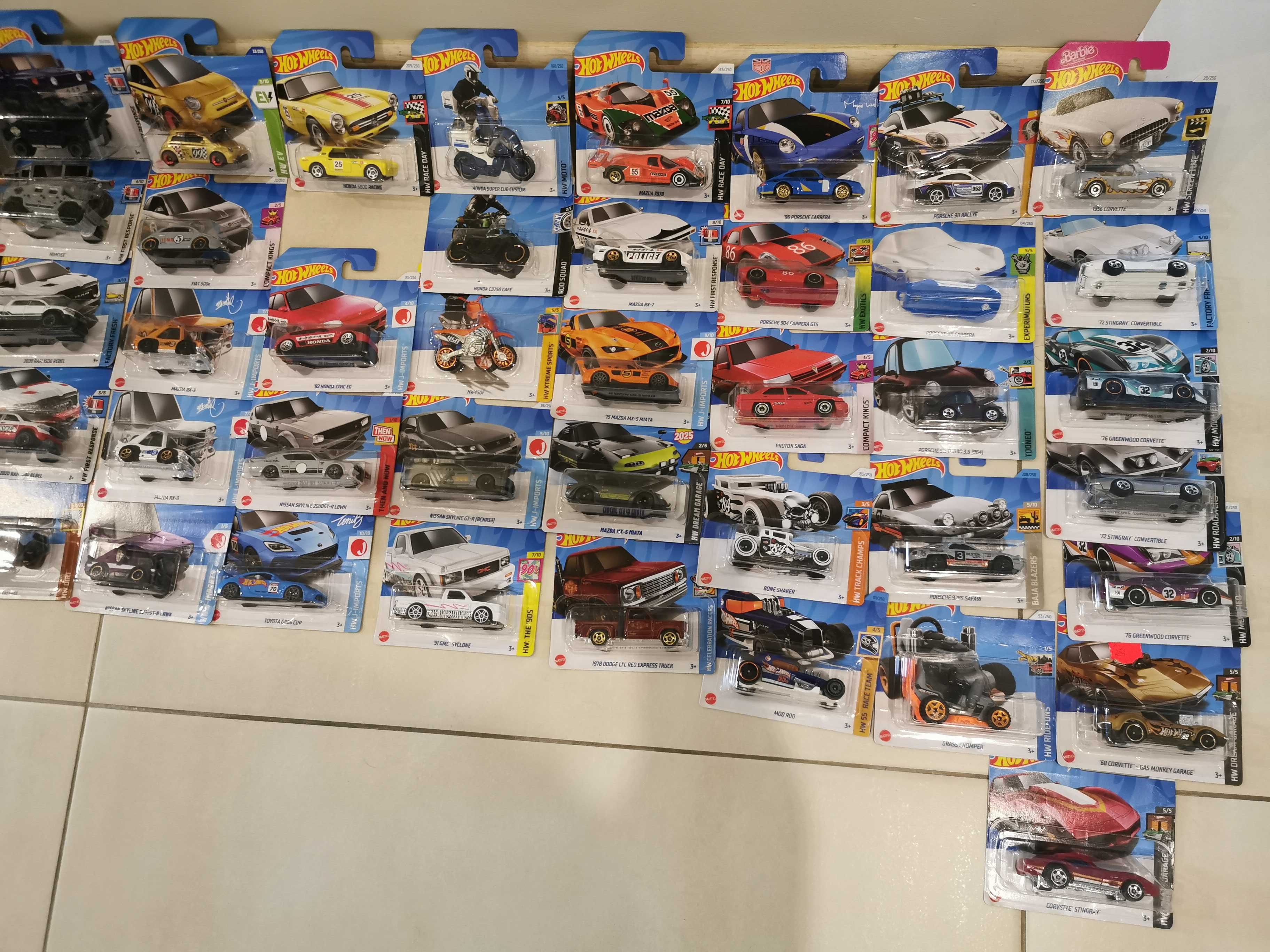 Hot wheels motor motocykl cross skuter
