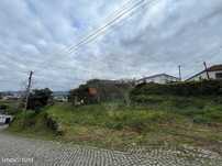 Moradia T4 para venda